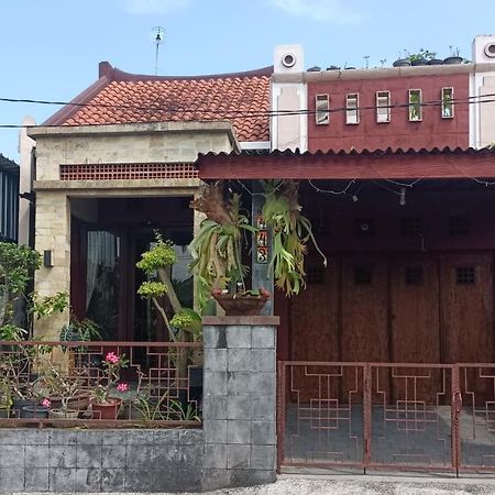 יוגיאקרטה Unique Homestay 443 מראה חיצוני תמונה