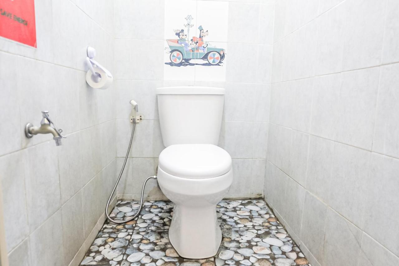יוגיאקרטה Unique Homestay 443 מראה חיצוני תמונה