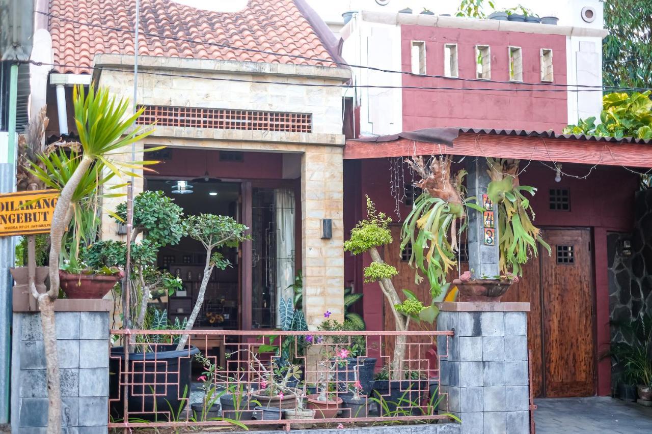 יוגיאקרטה Unique Homestay 443 מראה חיצוני תמונה